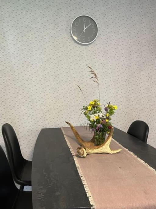 Familienfreundliche Farm Stuga Hamra  Exteriör bild