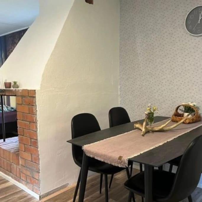 Familienfreundliche Farm Stuga Hamra  Exteriör bild
